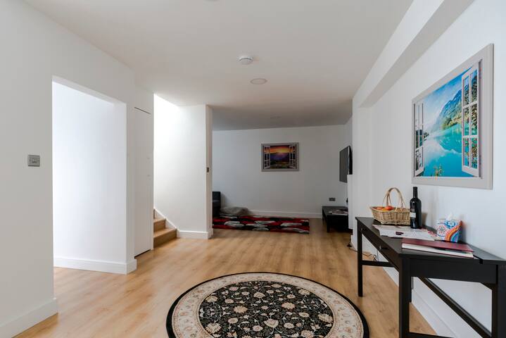 Luxury Hampstead House, Close to City Centre