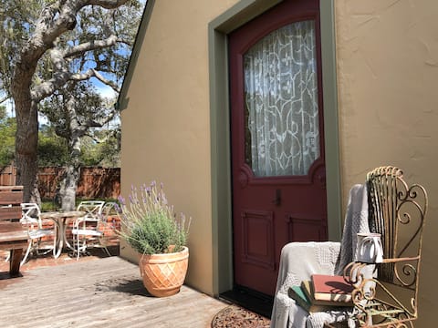 Cambria's Carriage House