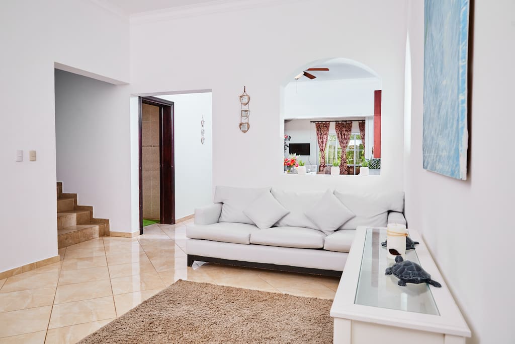 Nice comfortable Sofas, Flat Screen SMART TV. Enjoy your entertainment, movies with your family and friends.