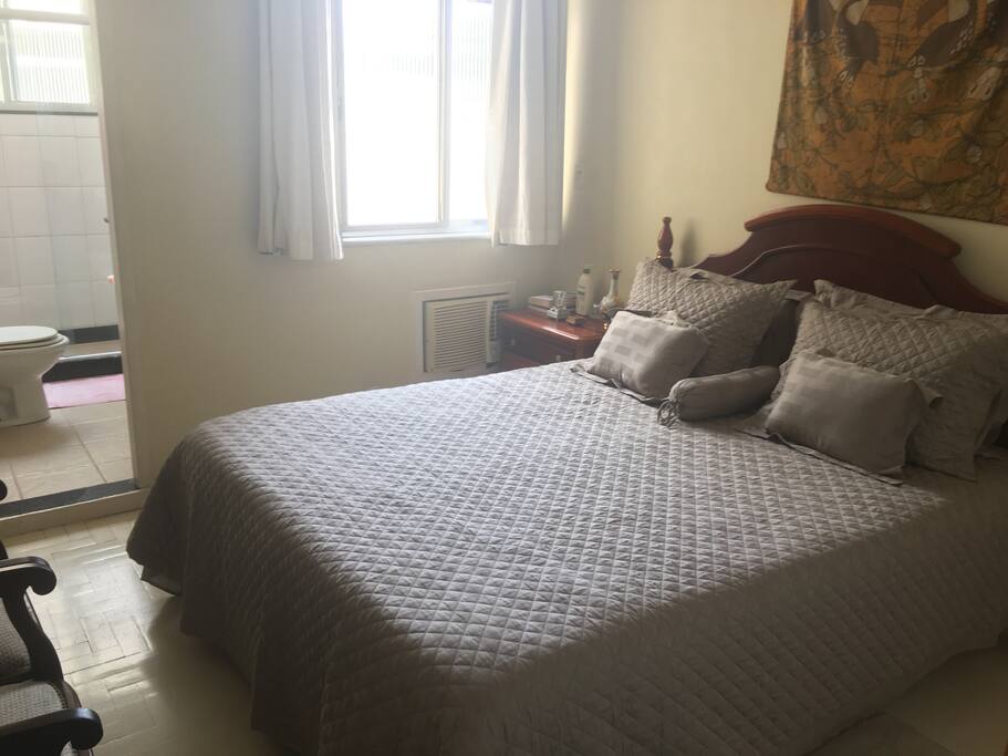 Quarto 1 - cama queen