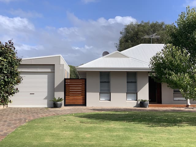 Spacious family home gallery image 2