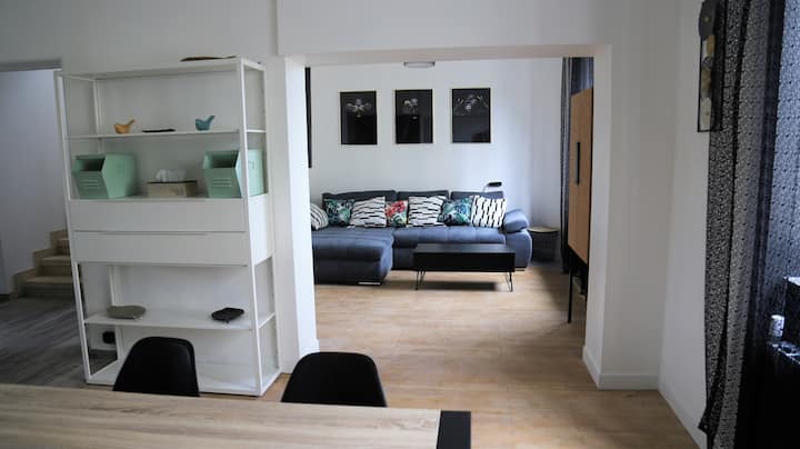 Maison De 100 M2 éQuipée De 4  Chambres. - Valence