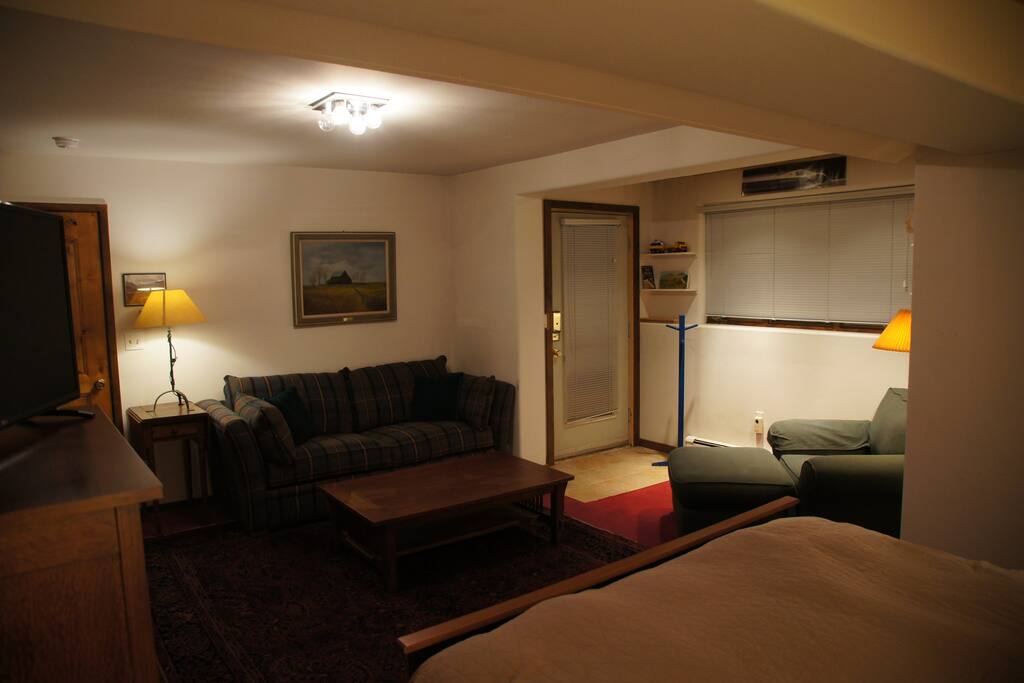 Private entrance to spacious ground floor suite