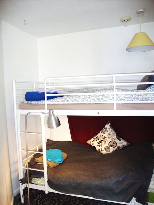 bunkbed room