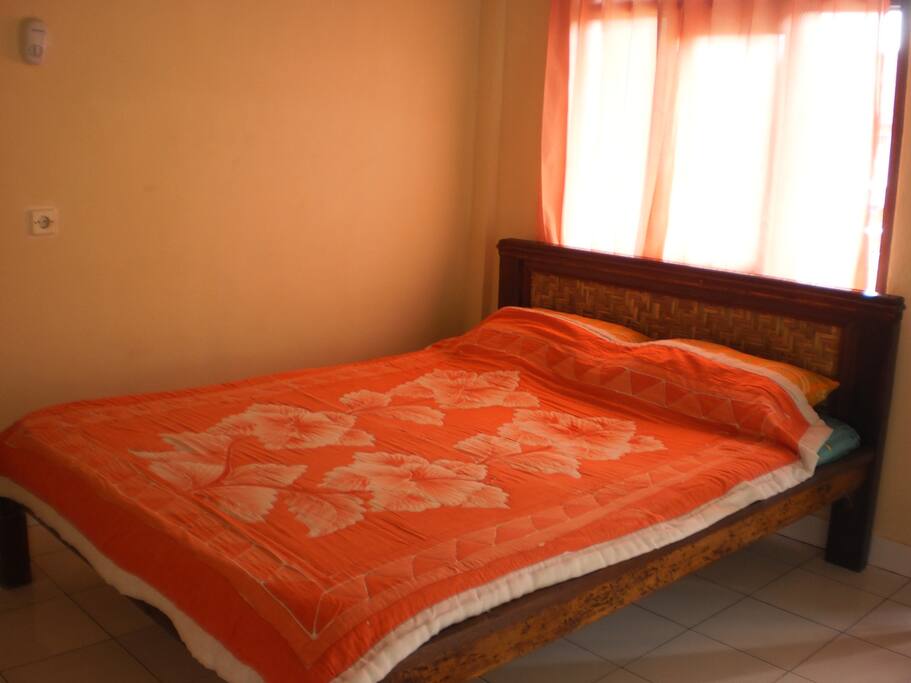 Double bed