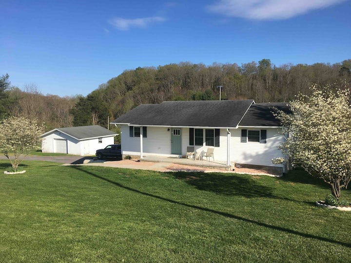 Greeneville Vacation Rentals & Homes Tennessee, United States Airbnb