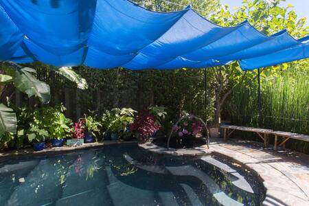 Cabana with Warm Watsu Pool