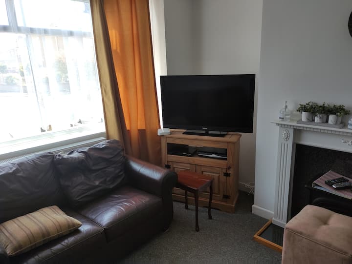 3 Bedroom Residential Home With Onsite Parking - 브리스톨