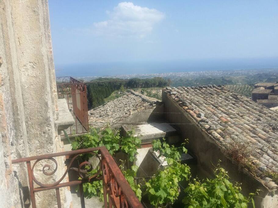 scorcio di vista dal balcone