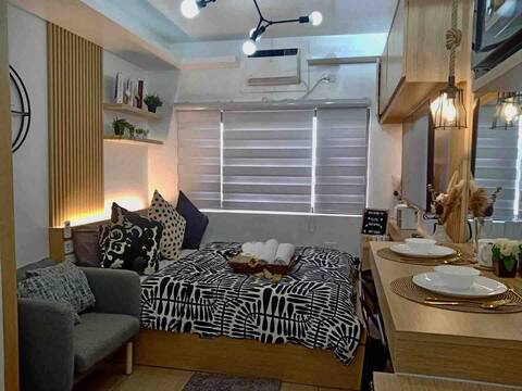 double bed w/ pull out bed,up to200mbps Fiber WiFi