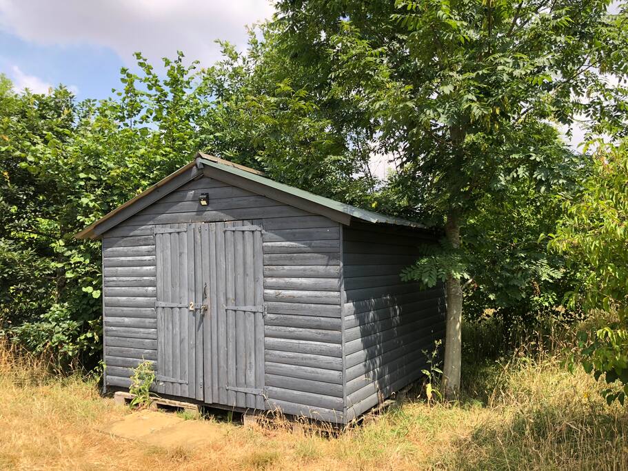 One of our Beards Oak Cabins