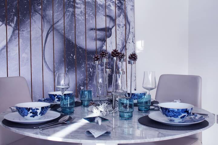 Beautiful riverside apartment gallery image 3