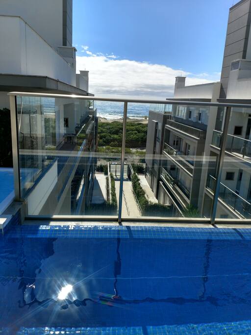 rooftop pool