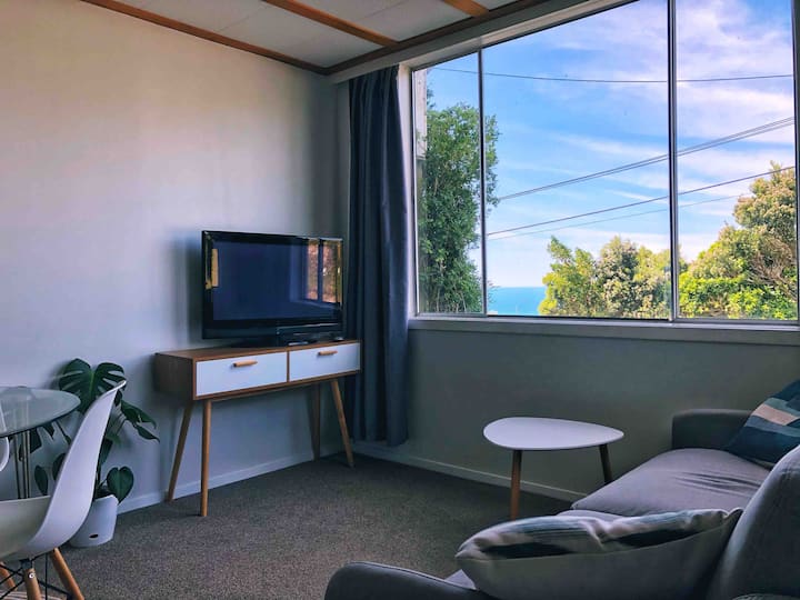 Comfy Apartment. 10min Drive To City & Airport. - Wellington
