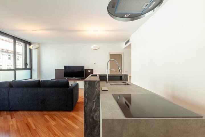 easyhomes-Madonnina View gallery image 3