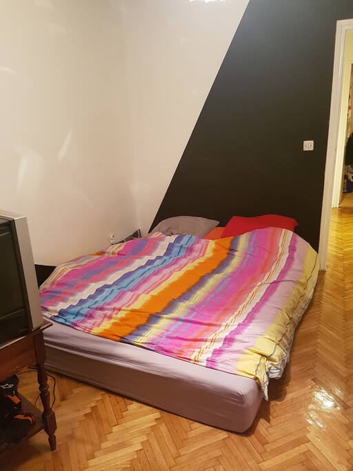 Bedroom, really cozy mattress