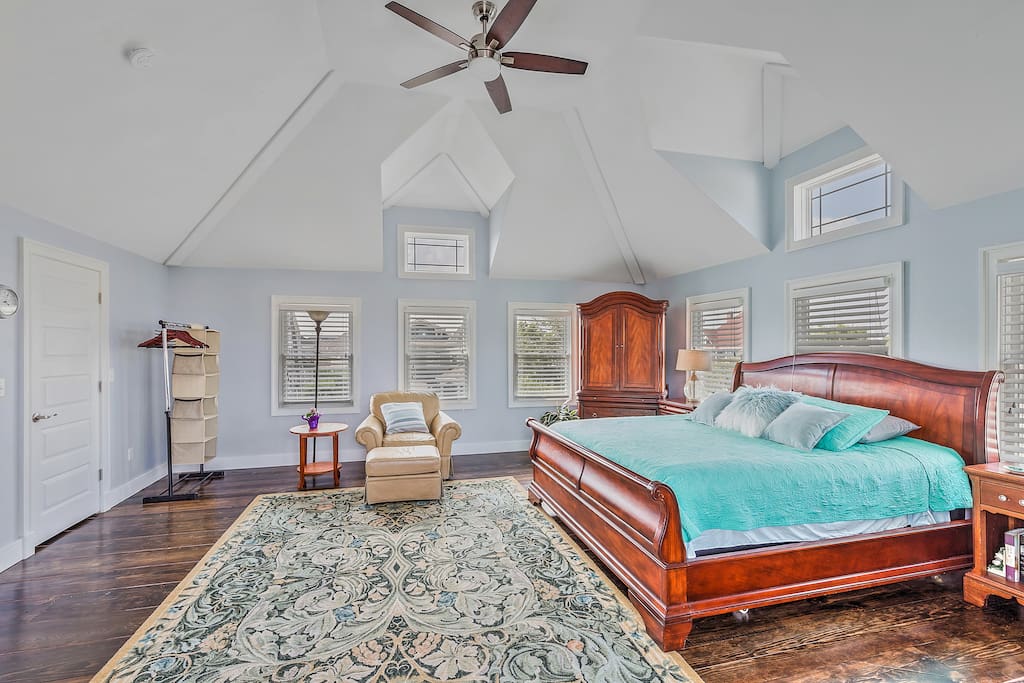 Master bedroom