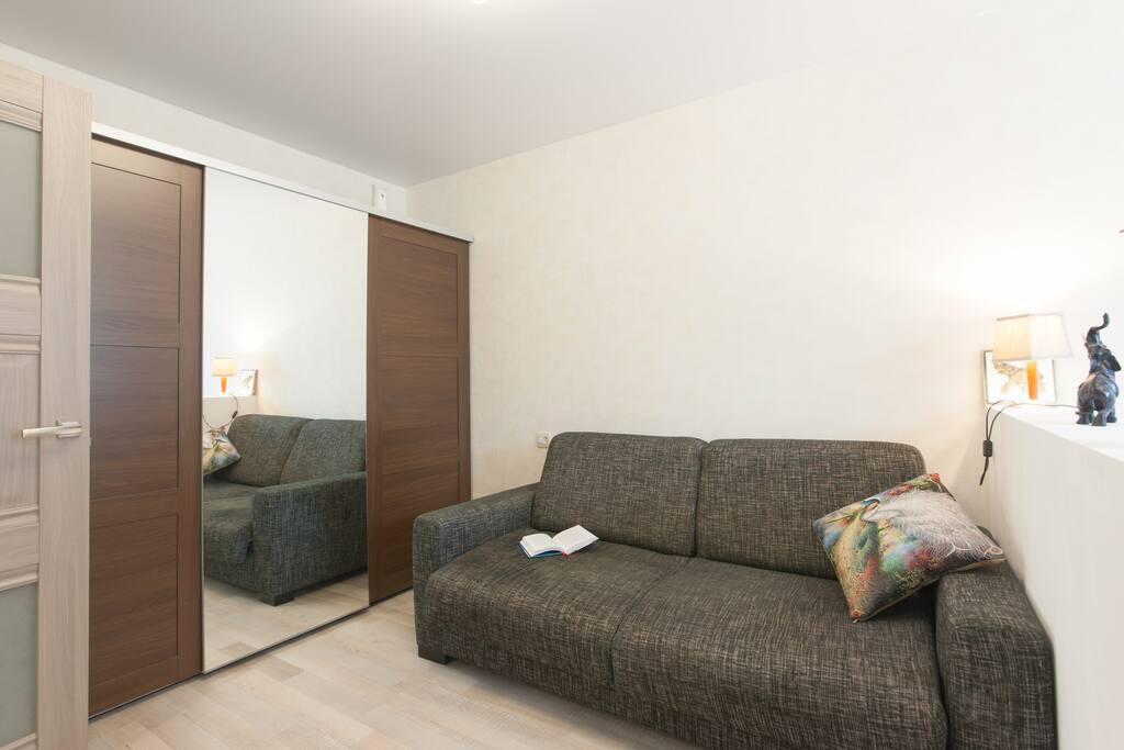 Bed room other side, Спальня, Camera da letto lato opposto