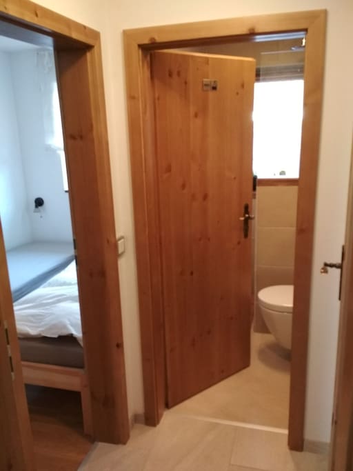 Eingang Gästezimmer und Bad