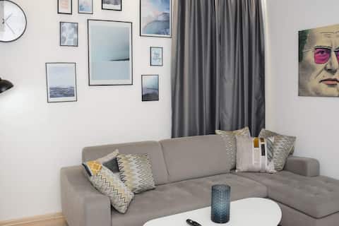 Olympic 84 charming one bedroom apartment