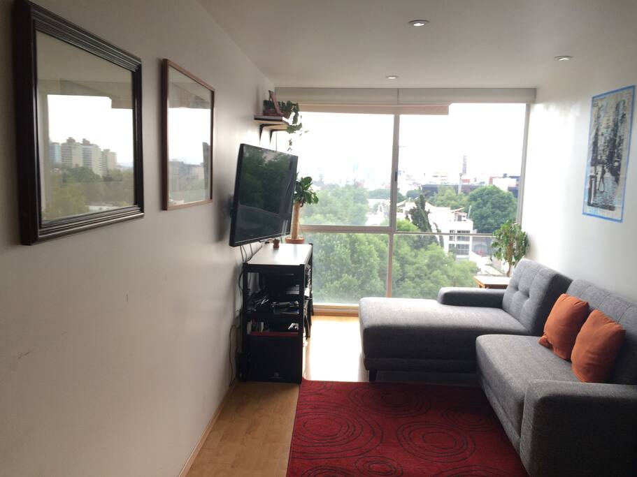 10MB Wifi, Netflix and cable tv included