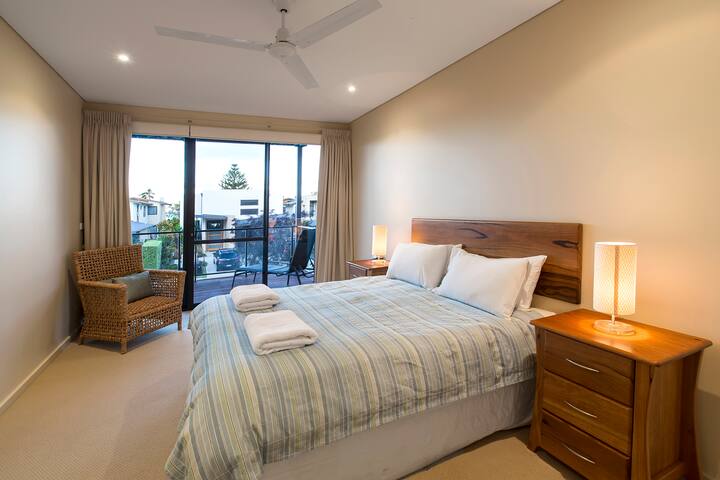 Regency Beach House 30B gallery image 5