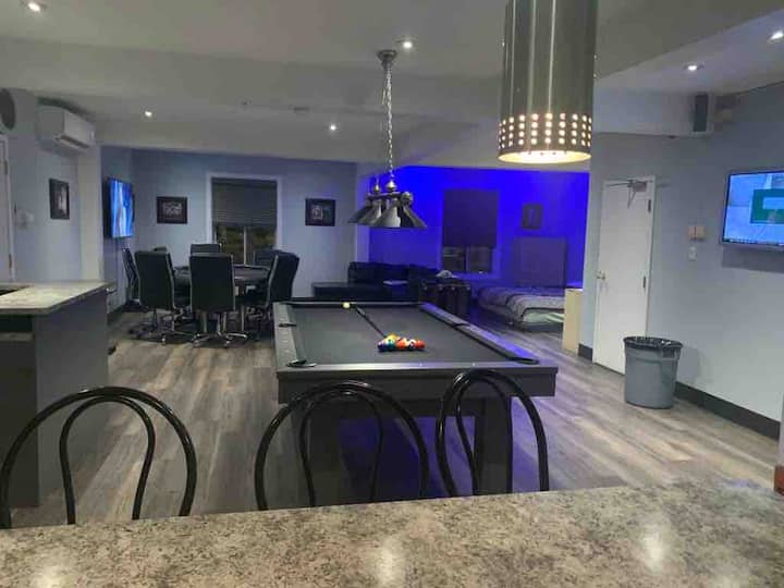 LoFT MILE END