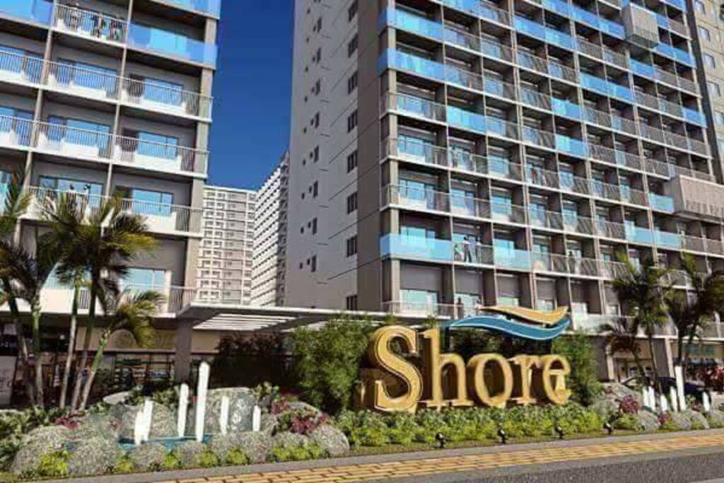 5mins Walking Distance To Mall of Asia ..