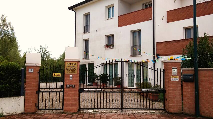 Accommodation for group of max 18 pers.+ free park