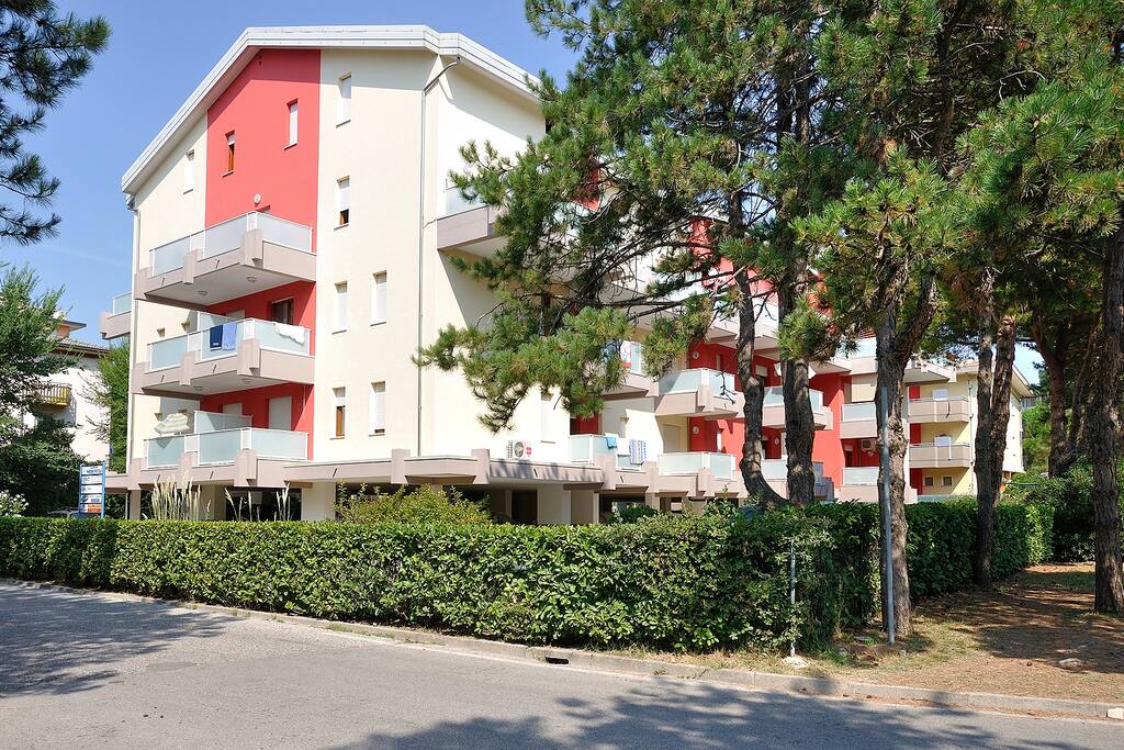 Esterno