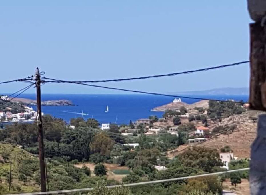 Θέα Βουρκαρι