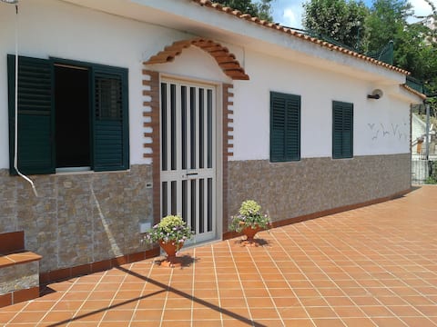 Popular Airbnb listing: Villa Emilia in Vietri Sul Mare