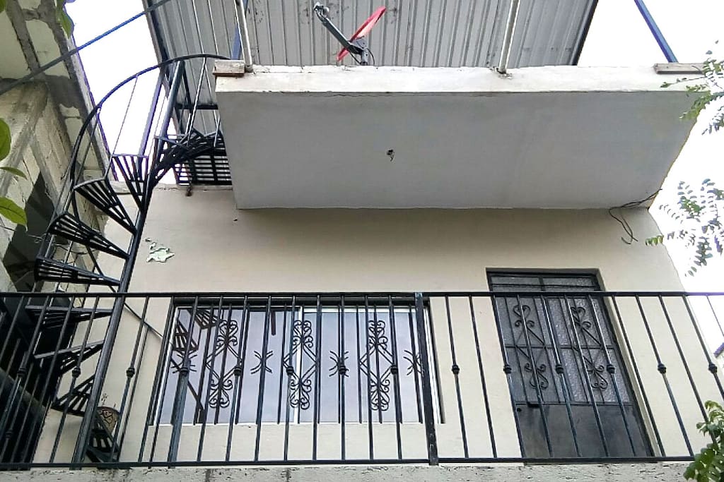 Steps to the rooftop