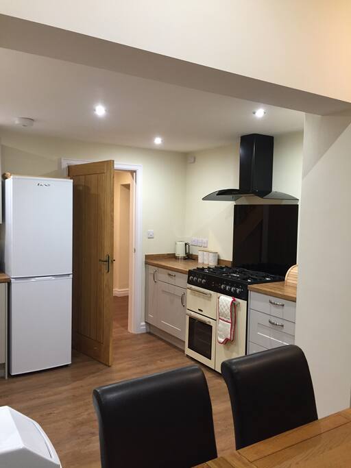 Kitchen/Dining Area