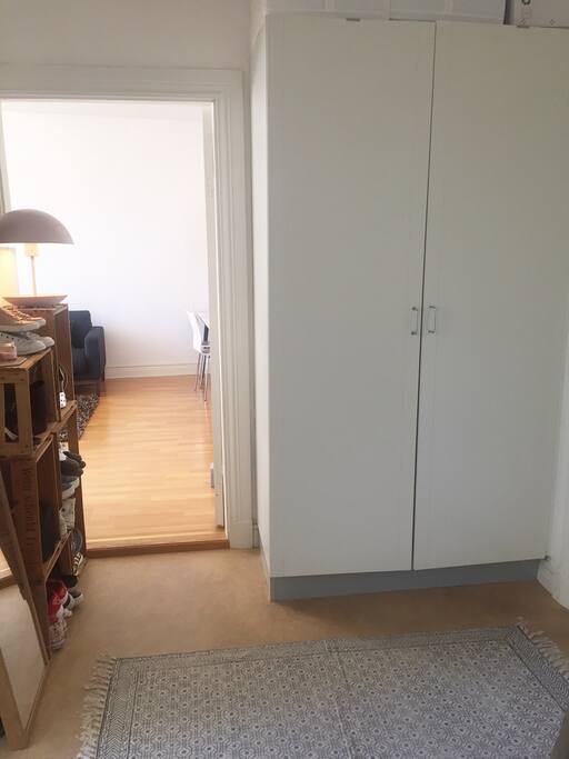 Hallway/entrance