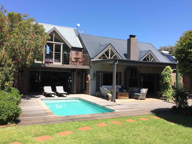 Spacious Family Home with 2 Cottages in Noordhoek