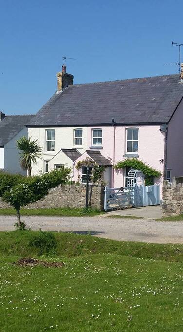 Rushbrook Cottage