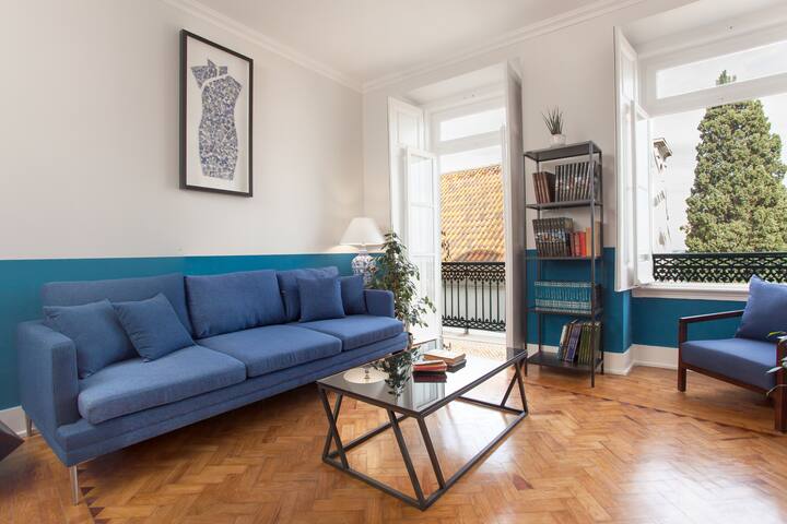 Apartment with Terrace and River View in Alfama gallery image 5