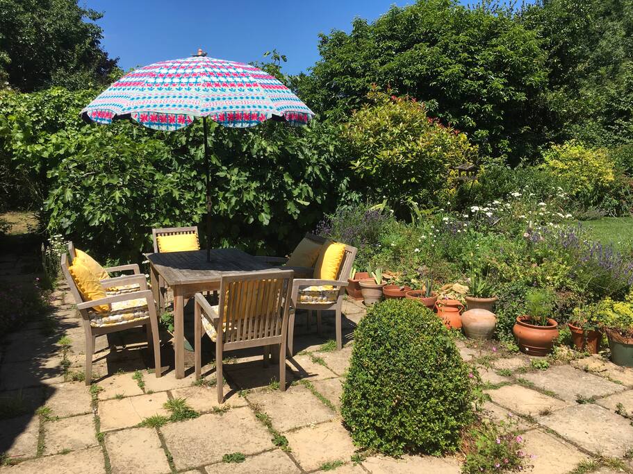 Breakfast Al Fresco
