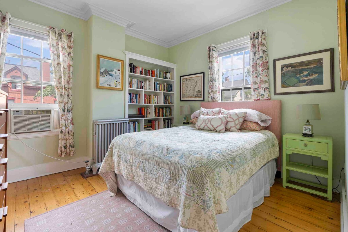 Soba za goste s bračnim krevetom (2. kat)