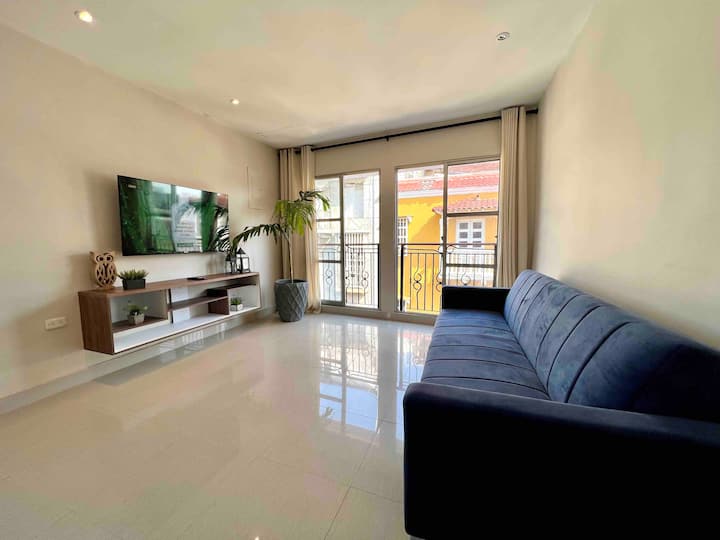 Super Luxury 10 Br House W/ Pool & Jacuzzi - Cartagena