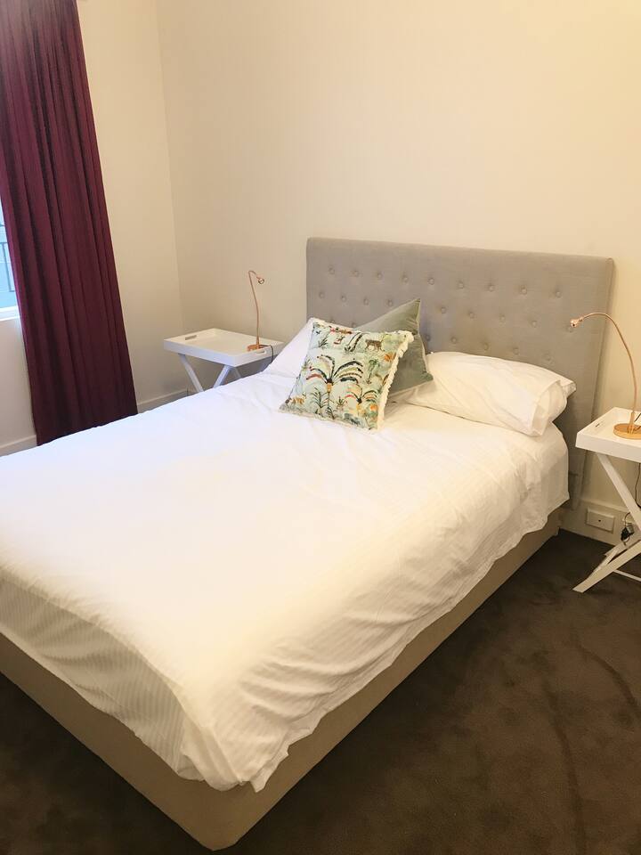 Segundo dormitorio tamaño queen