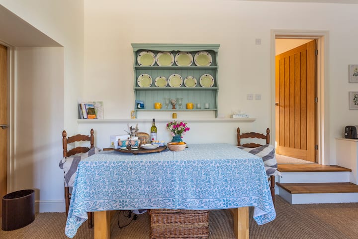 The Coach House - Petersfield