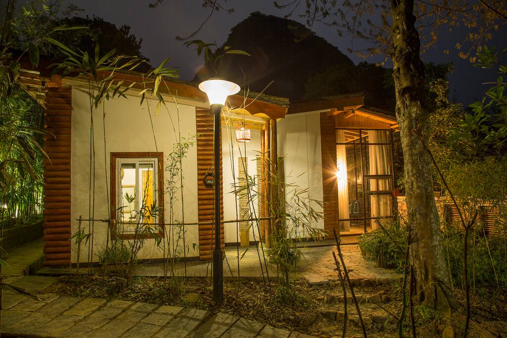 Standalone cabine for 2 people / exterior