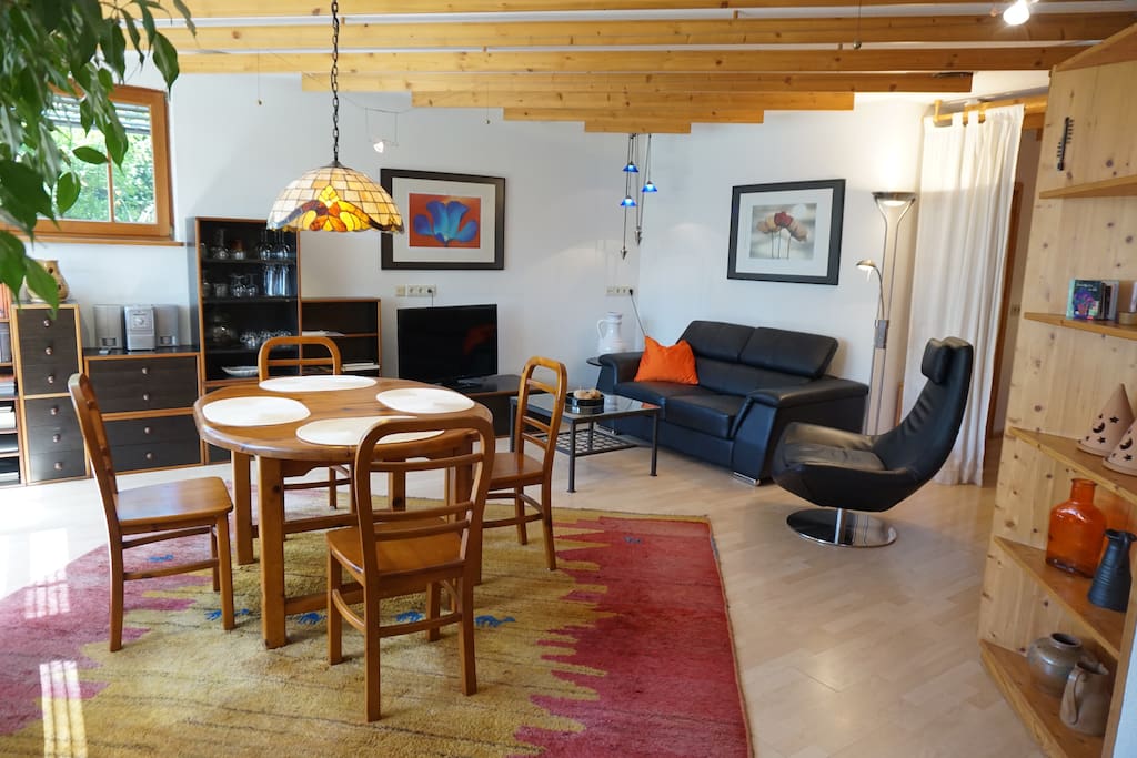Wohn-/Esszimmer