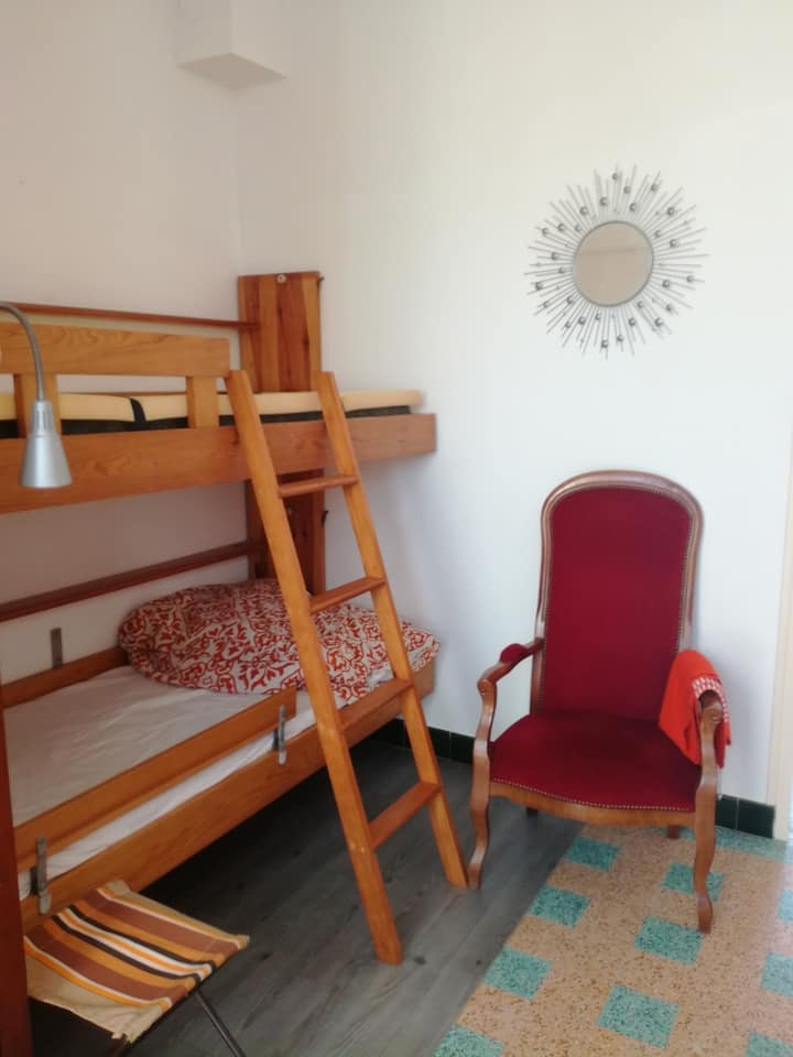 บริเวณเตียงเรือ