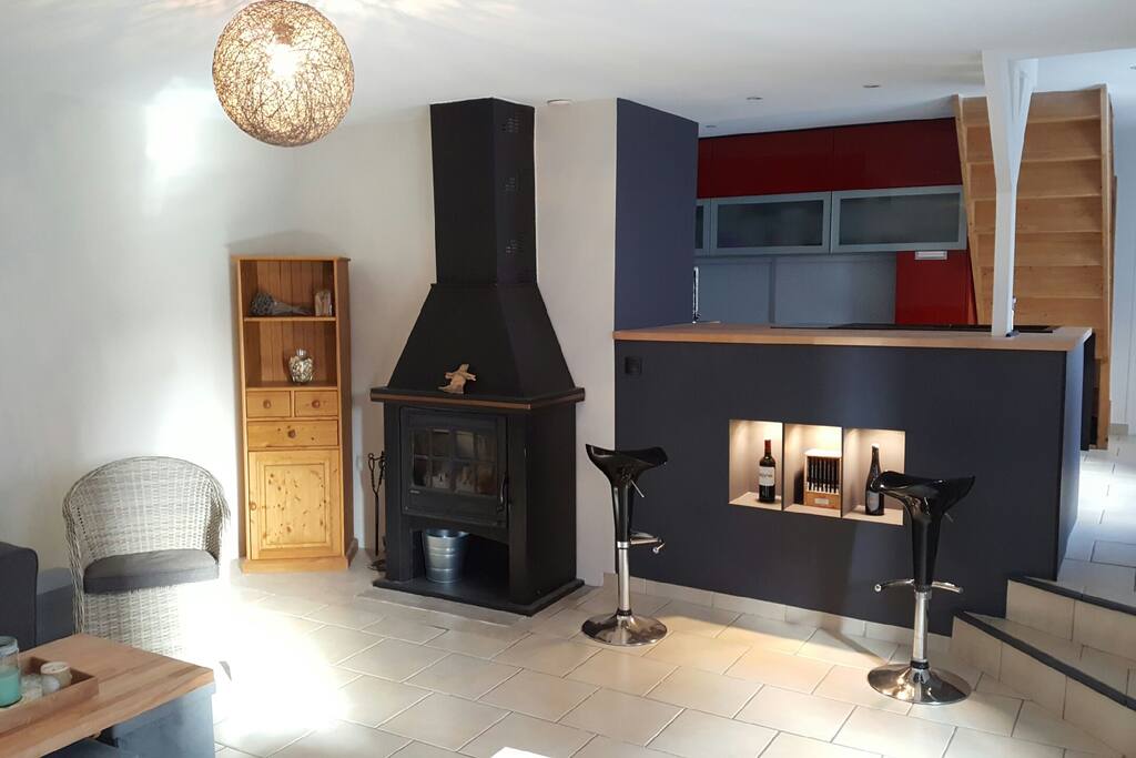 salle salon cosy le soir