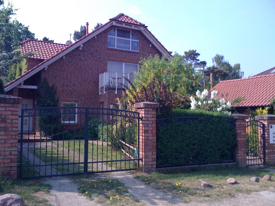 Nordansicht mit Eingang