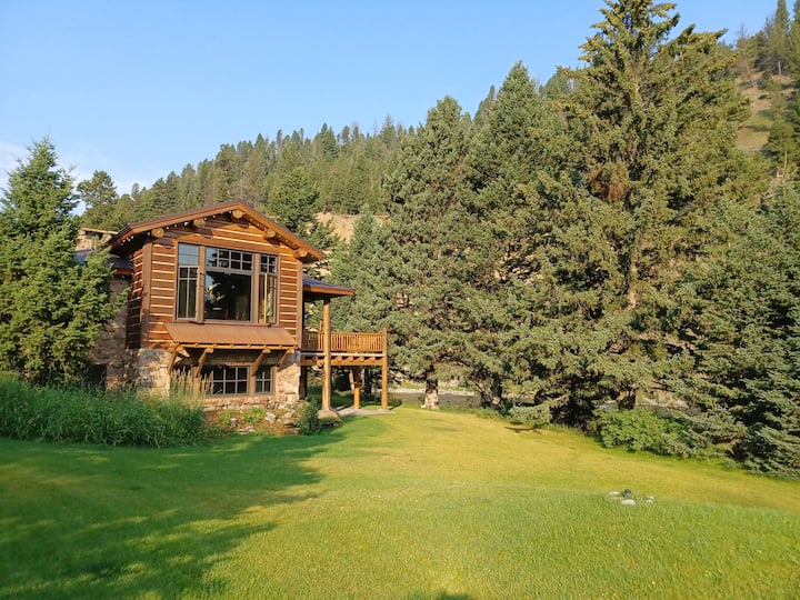 Big Sky Vacation Rentals House and Cabin Rentals Airbnb