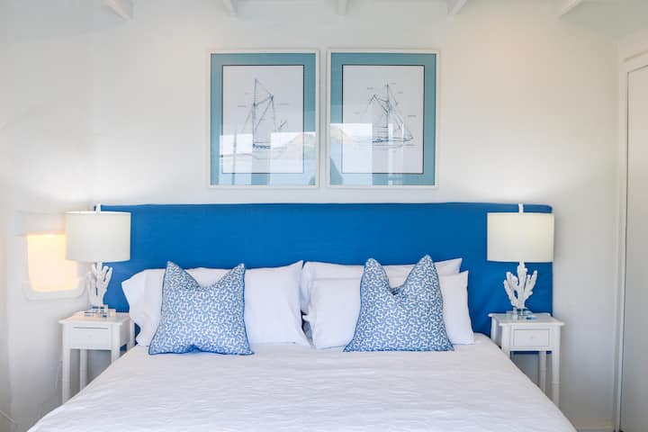 Kingsize-Betten und Klimaanlage in allen 3 Schlafzimmern.